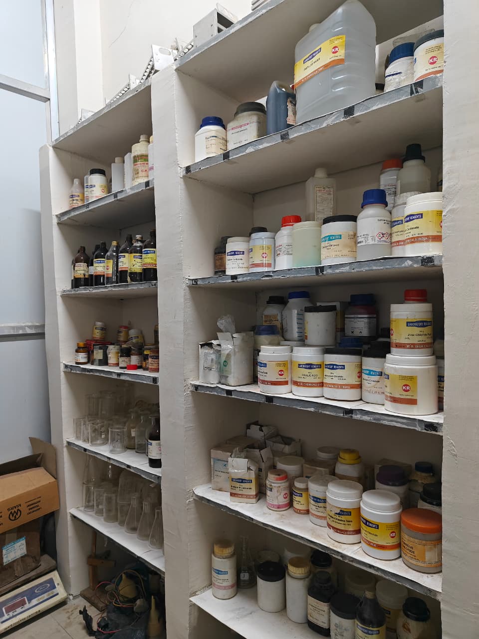 Reagent Bottles
